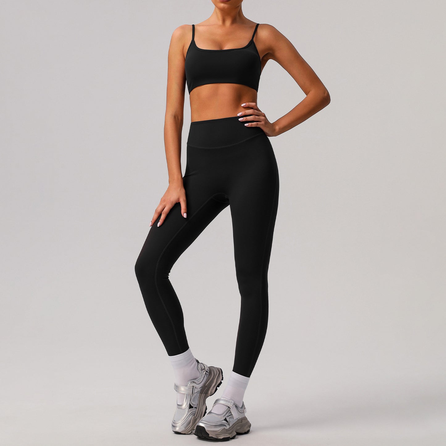 Solid color tight yoga suit quick drying fitness suit outdoor body shaping running suit women's fitness suit ﻿