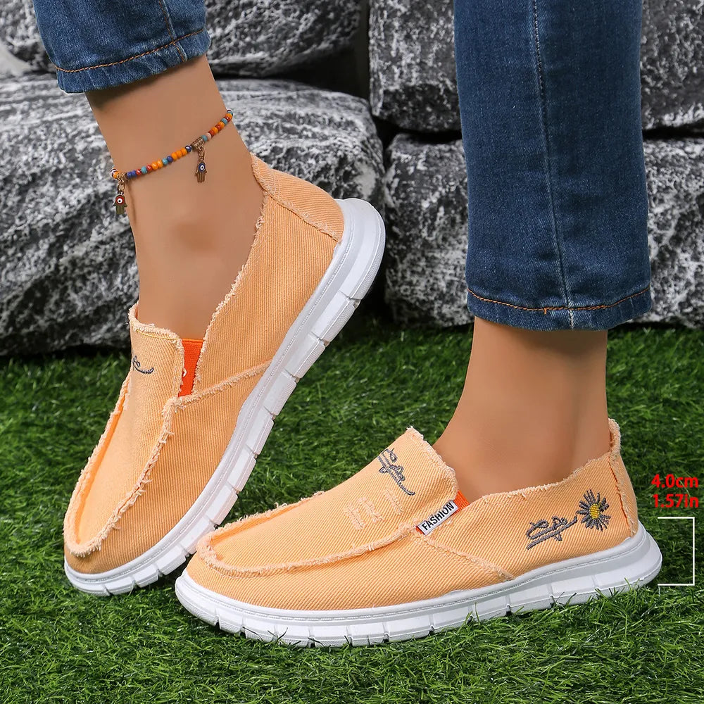 Raw Edge Round Toe Embroidery Flat Slip-Ons