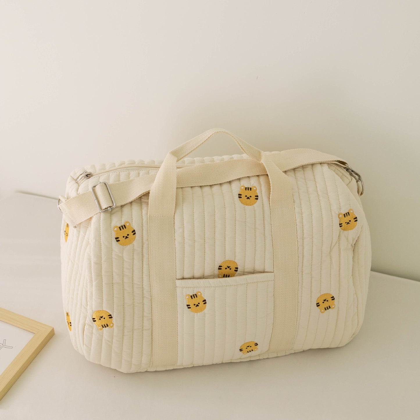 Embroidered Travel Bag Large Capacity Luggage Bag Lightweight Carry-on Handheld Shoulder Bag Boston Bag