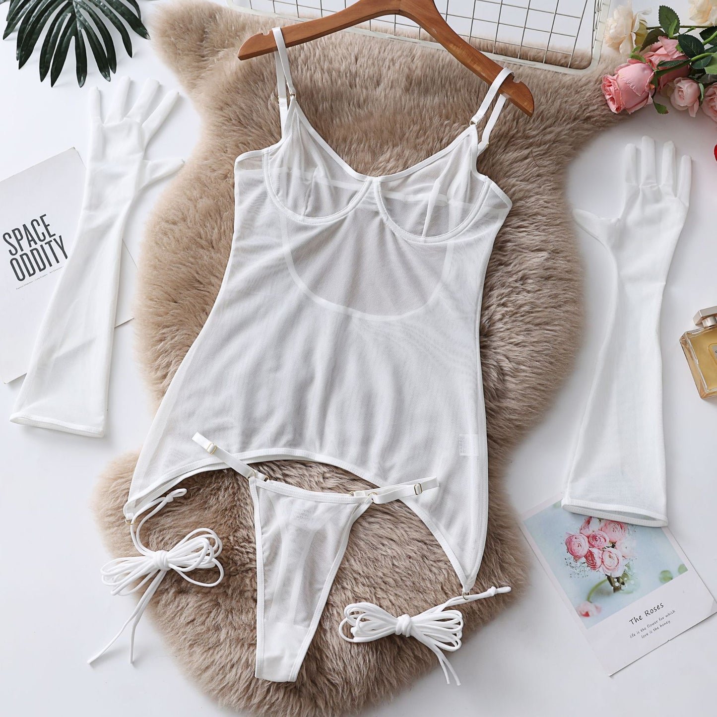 Seductive Lace Lingerie Set with Gloves and Nightwear - Push-Up Underwire Transparent Outfit